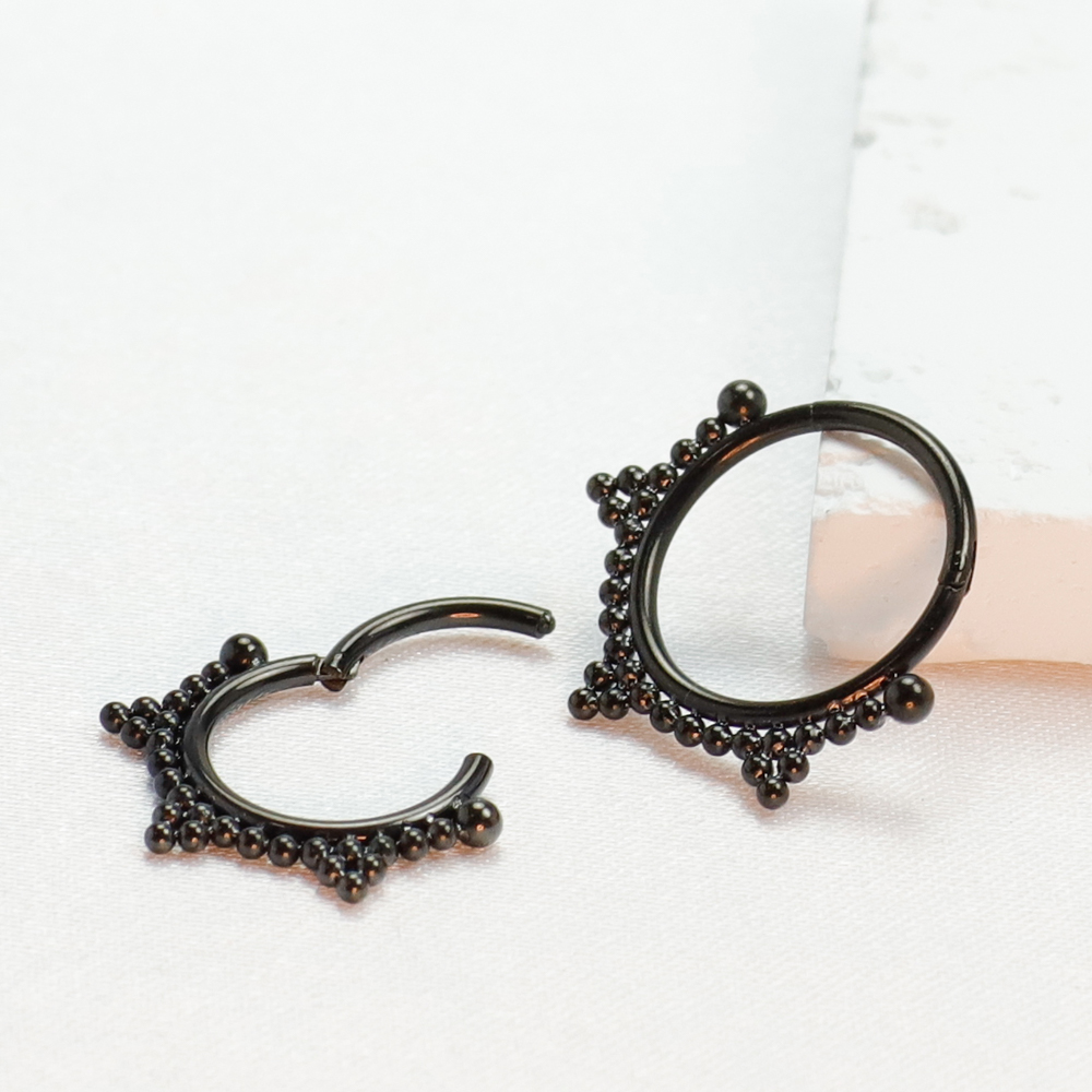 鼻ピアス,軟骨セプタム,鼻ピアス,グレードf136用の黒いチ - Septum Clicker Ring のレビューと価格