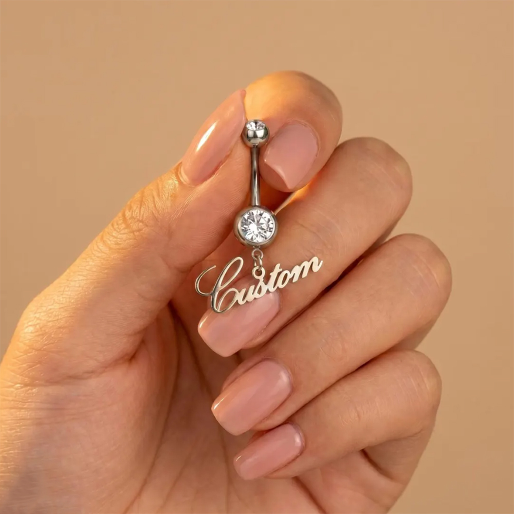 パーソナライズされたジルコン製カスタムネームセクシーネイブル - Body Jewelry Names のレビューと価格