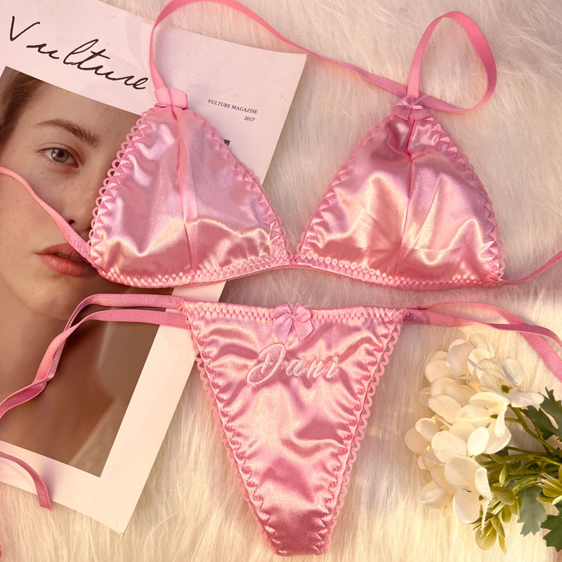 カスタムネーム入りTバック三角ブラセット 2点セット セクシ - Body Jewelry Names のレビューと価格